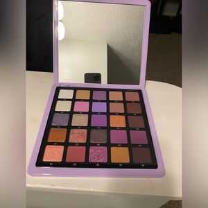 Norvina Eyeshadow Palette Vol. 5